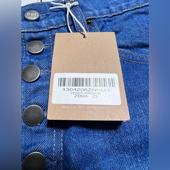 🎉HOST PICK🎉 Reformation Cynthia Button Fly High Rise Straight Jeans - Picture 5 of 10